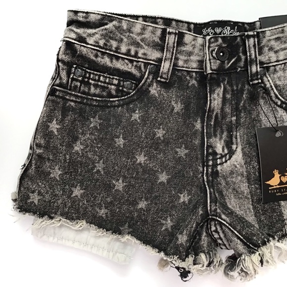 💫HP💫 NWT | RUBY STARLING STARS & STRIPES SHORTS - Picture 3 of 8